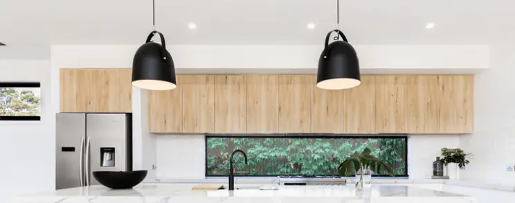 pendant space between