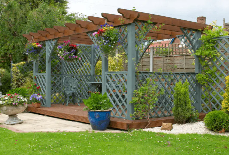 pergola freestanding