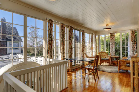 sunroom dining hub style