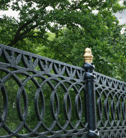 iron edge garden