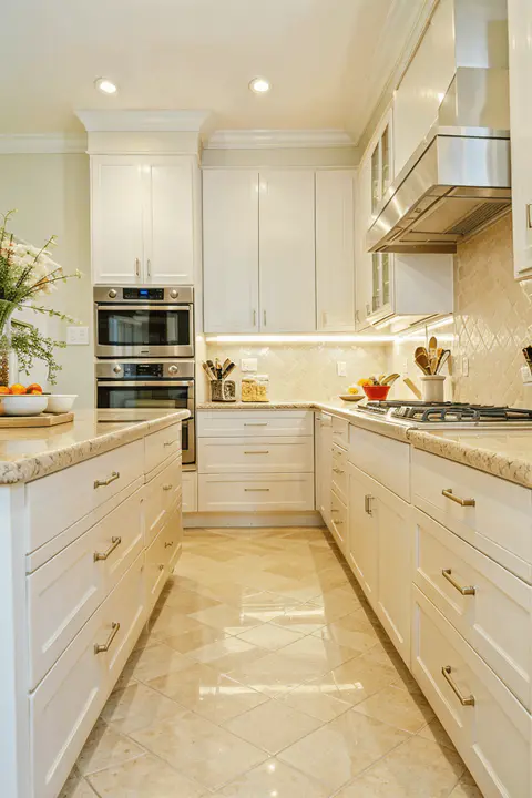Classic Look neutral palette beige kitchen cemirac tile